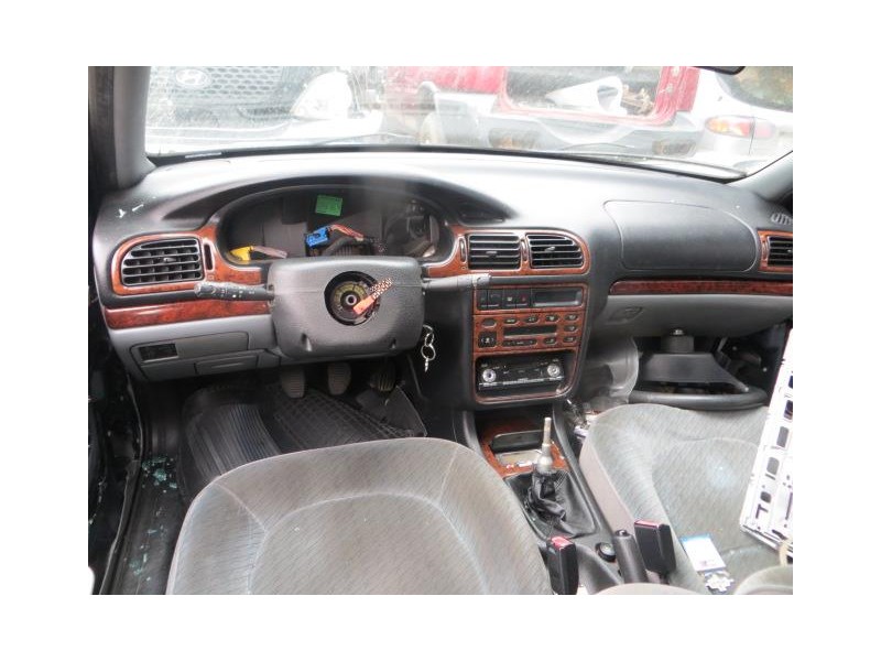 peugeot 406 del año 1996