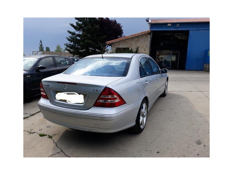 m. benz c 220 del año 2004