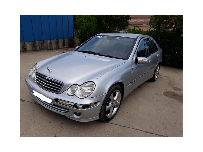 m. benz c 220 del año 2004
