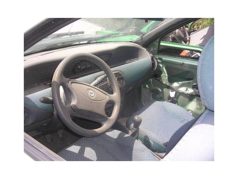 lancia y10 del año 1997