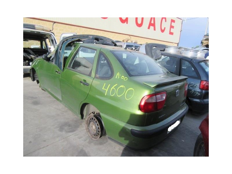 seat cordoba del año 2000