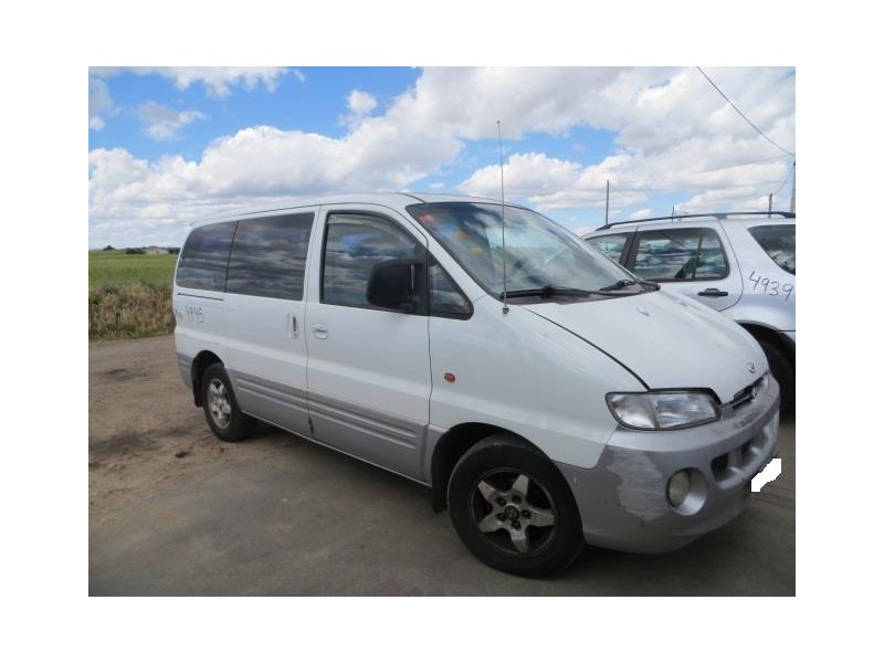 hyundai h1 del año 2000