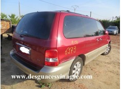 kia carnival del año 2004 2