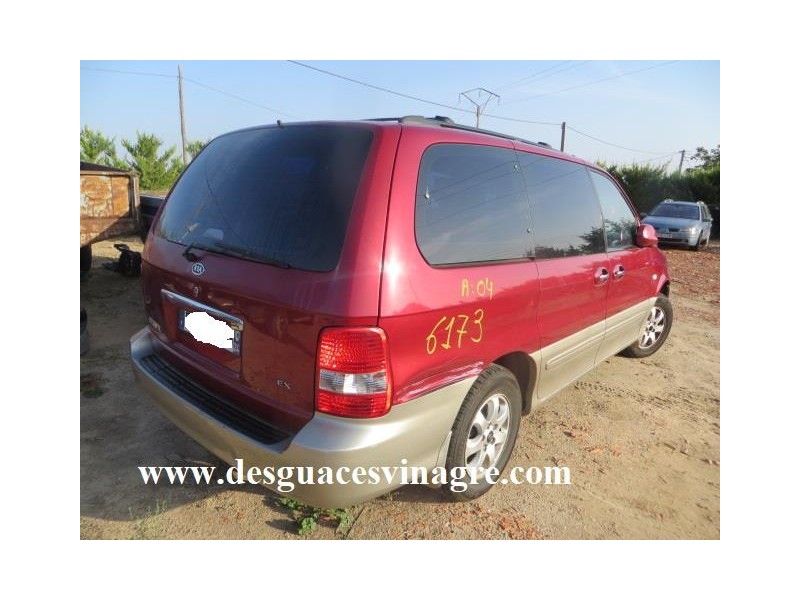 kia carnival del año 2004