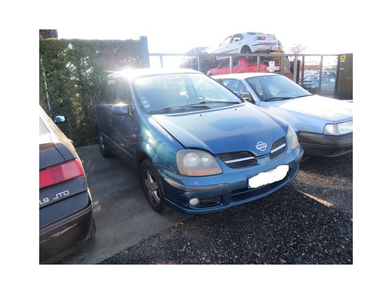 nissan almera del año 2001