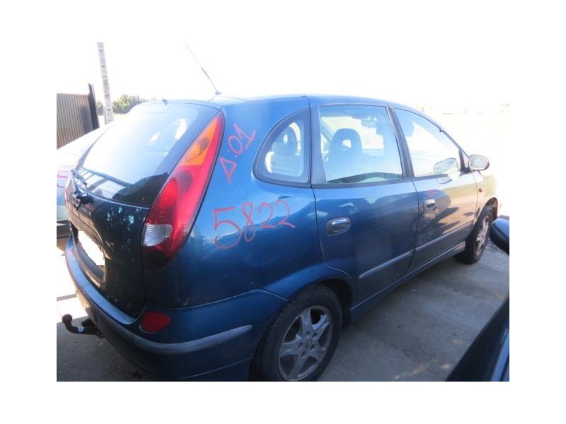 nissan almera del año 2001