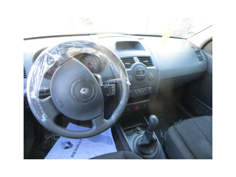 renault megane del año 2002