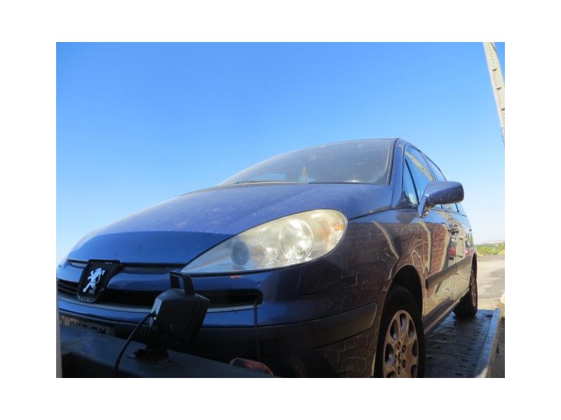 peugeot 807 del año 2003