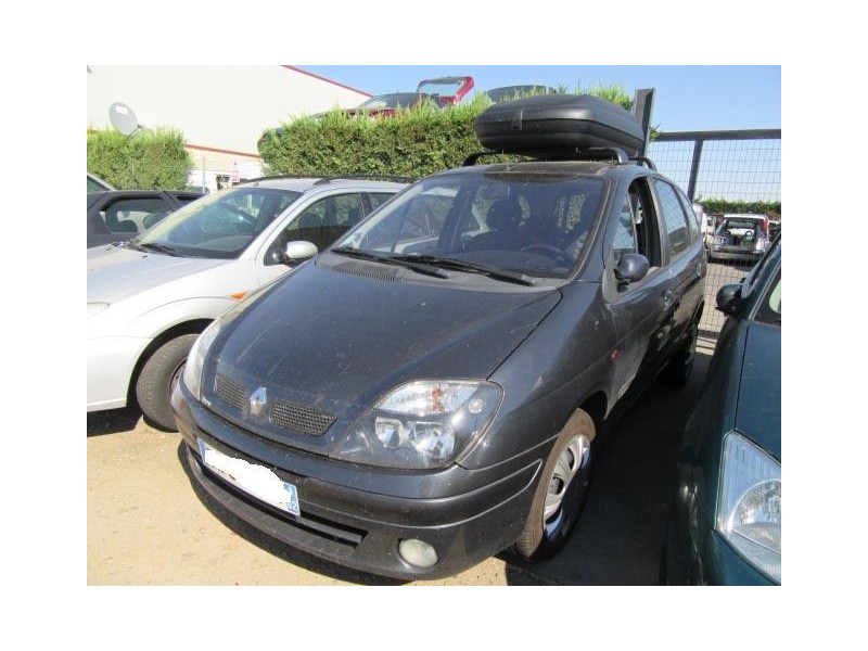 renault scenic del año 2002