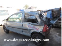 renault twingo del año 2002 2