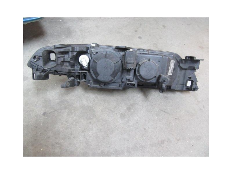 Recambio de faro izq. : renault laguna : 1.9 dci /f9q t7 [2001] para renault laguna 1.9 dci /f9q t7 referencia OEM IAM   