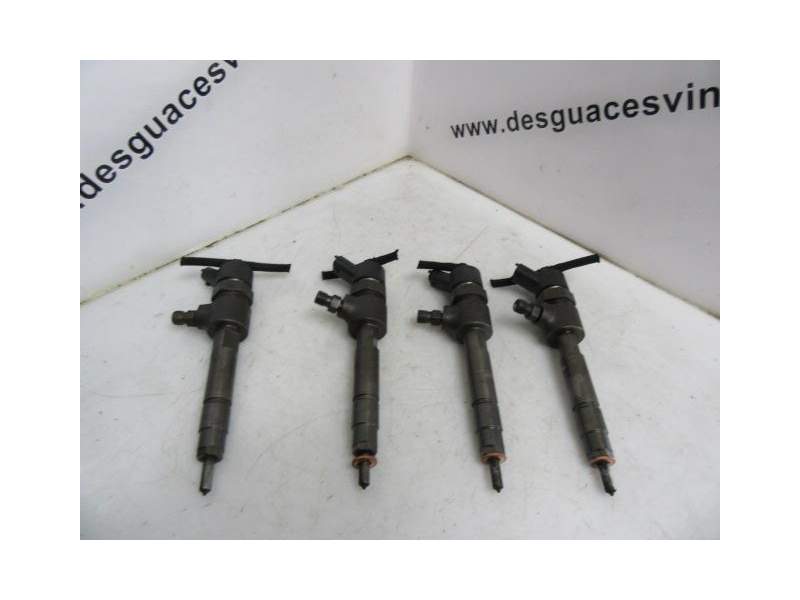 Recambio de inyectores juego para alfa romeo 146 (930_) 1.9 jtd (930.b4b) referencia OEM IAM 0445110002  