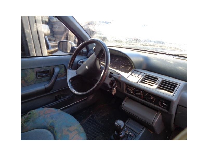 renault clio del año 1994