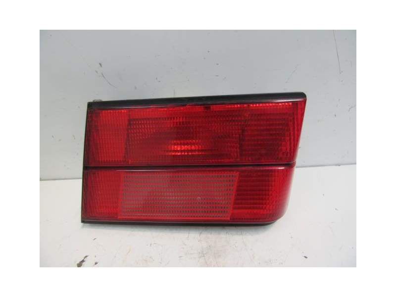 Recambio de piloto porton derecho para bmw 5 (e34) 520 i 24v referencia OEM IAM 63218351632  
