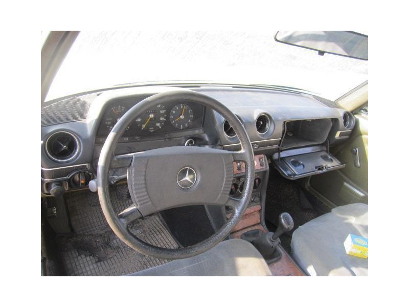 m. benz 300 del año 1983