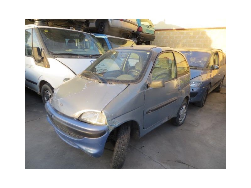 ligier nova 500 del año 2001