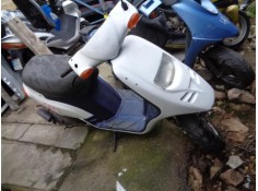 piaggio typhoom 50 del año 2001 2