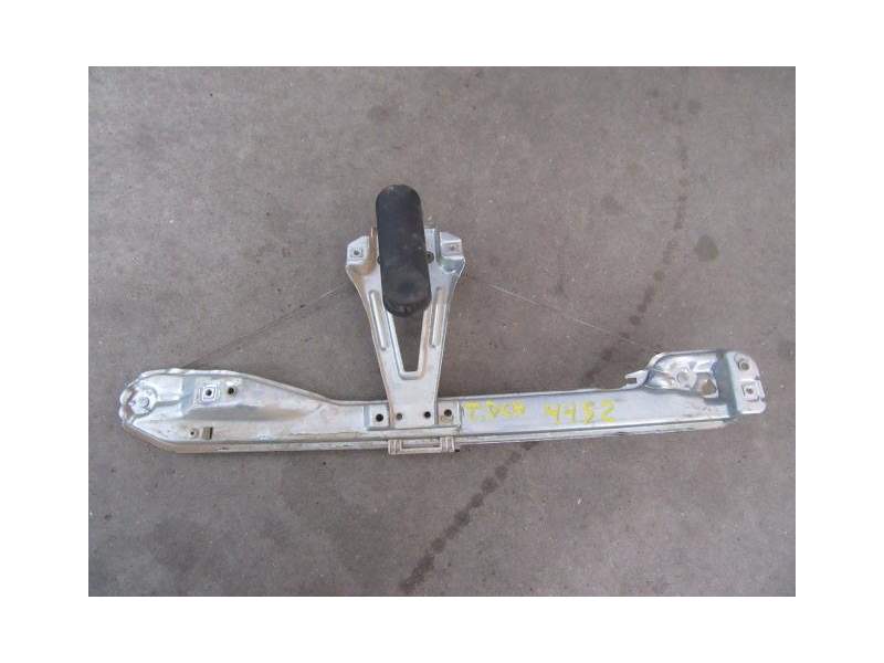Recambio de elevalunas trasero derecho para renault clio 1.5 dci /k9k t7 referencia OEM IAM MANUAL  