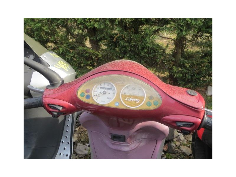 piaggio liberty 50 del año 2000