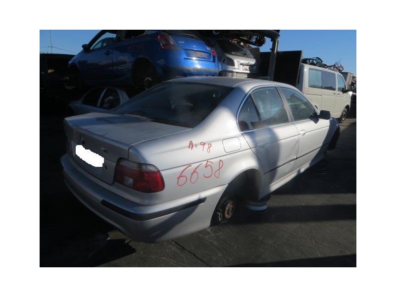 bmw  523 del año 1998