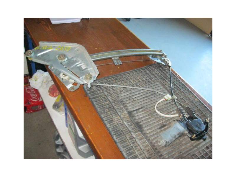 Recambio de elevalunas trasero derecho para mazda 323 1.5 g 16v/25 (egi dohc) referencia OEM IAM ELECTRICO  