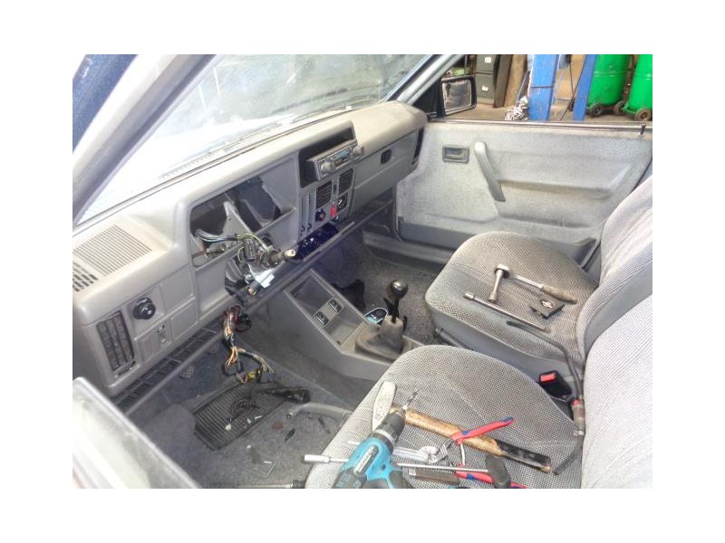 opel corsa del año 1990