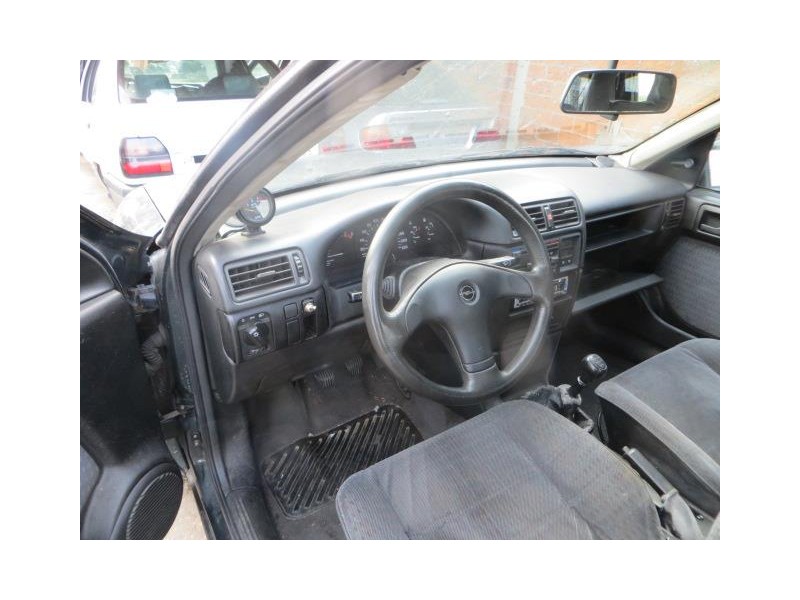 opel vectra del año 1995