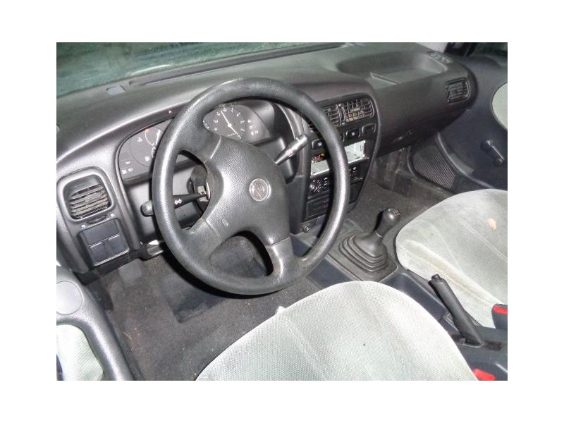 nissan primera del año 1993