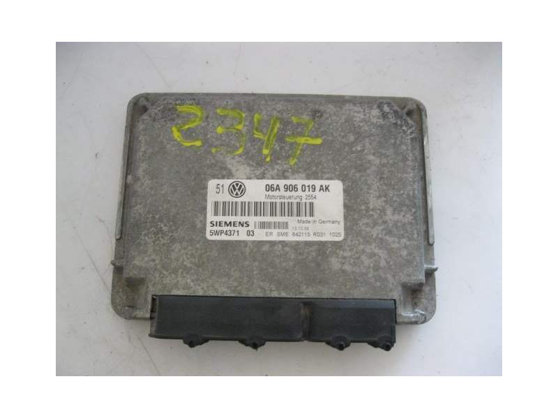 Recambio de centralita para volkswagen golf iv (1j1) 1.6 referencia OEM IAM 06A906019AK 5WP437103 