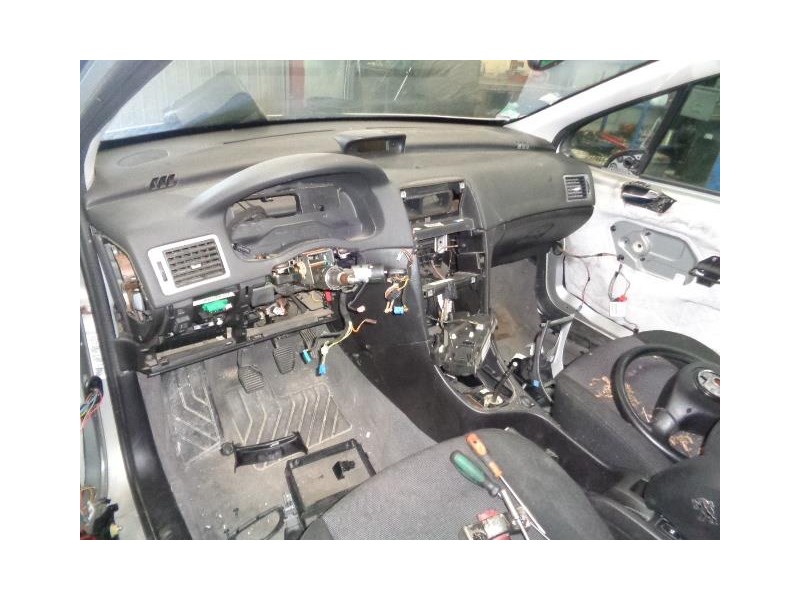 peugeot 307 del año 2002