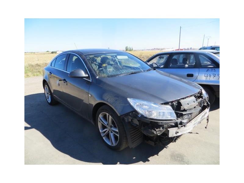 opel insignia del año 2011