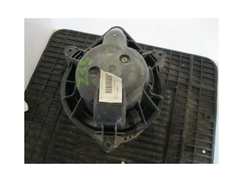 Recambio de motor calefaccion para renault master 2.8 td 5p referencia OEM IAM 7701048387  