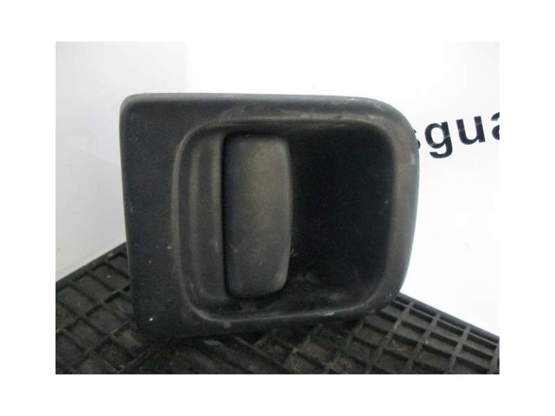 Recambio de manilla delantera izquierda para renault master 2.8 td 5p referencia OEM IAM NEGRA  