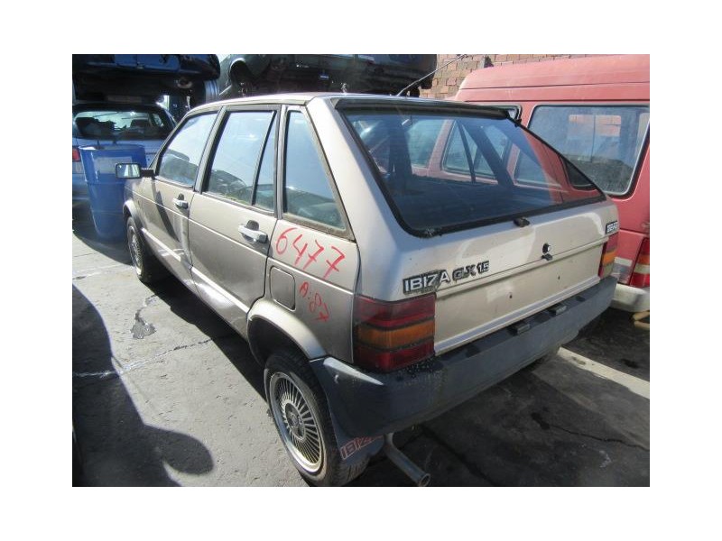 seat ibiza del año 1987