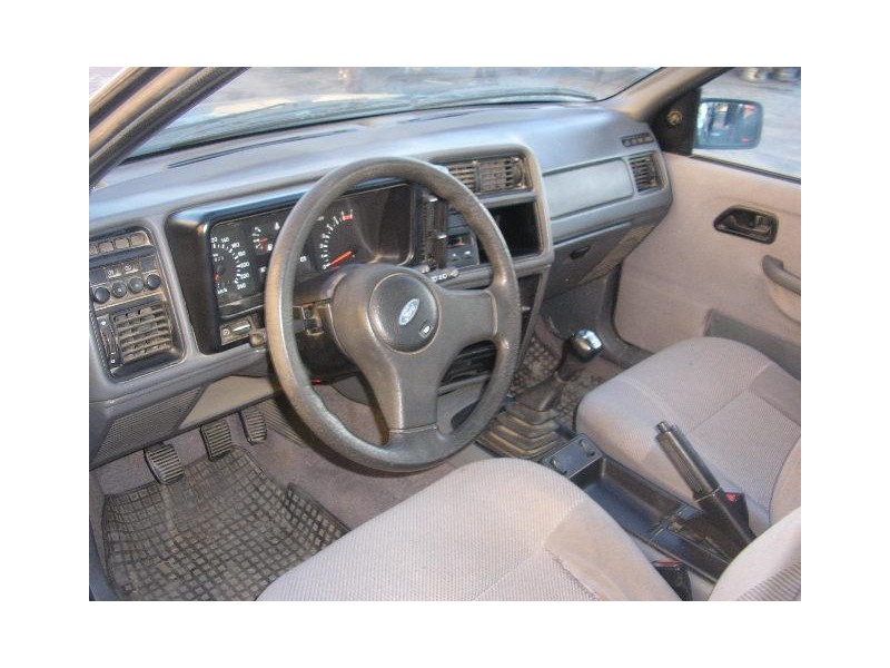 ford sierra del año 1988