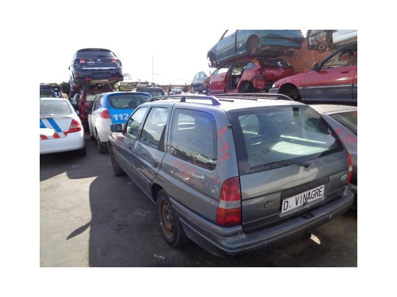 ford escort del año 1992