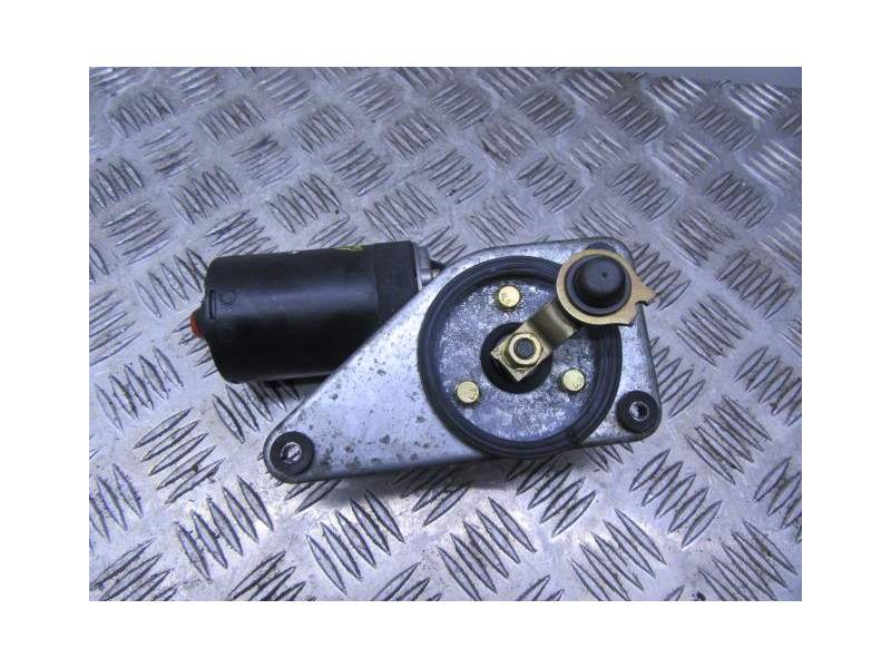 Recambio de motor limpia delantero para volvo 360 2.0 g referencia OEM IAM 0390246323  