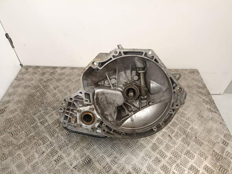 Recambio de caja cambios 5v gasolina para opel calibra 2.0 g referencia OEM IAM 90334346  