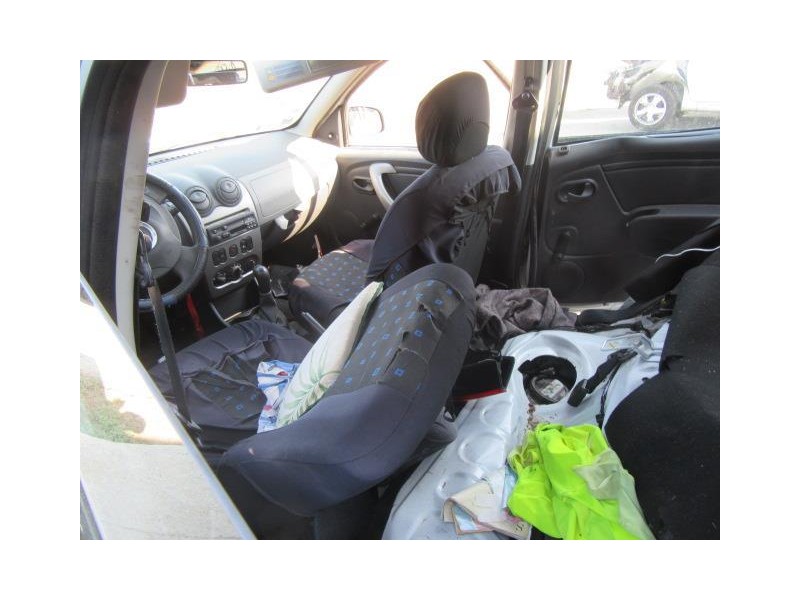 dacia sandero del año 2010