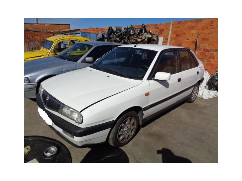 lancia delta del año 1998