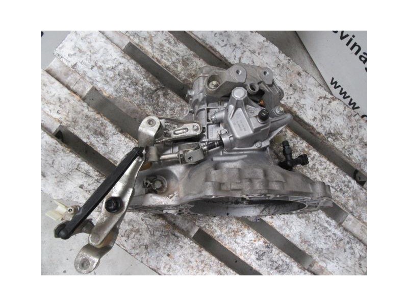 Recambio de cambio 5v (td/tdi) : opel corsa : 1.3 cdti (69,34cv) [2004] para opel corsa 1.3 cdti referencia OEM IAM   