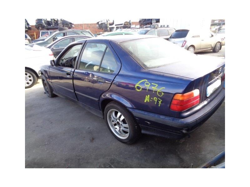 bmw  320 del año 1997