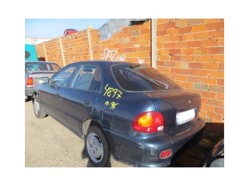 hyundai accent del año 1996