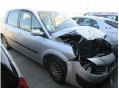 renault scenic del año 2006