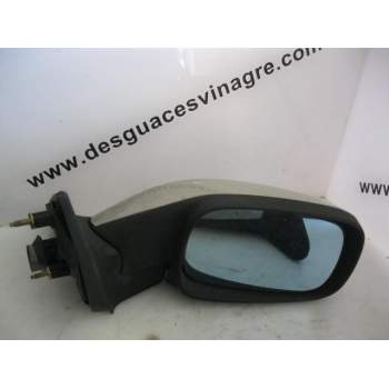 RETROVISOR DERECHO ELECTRICO 