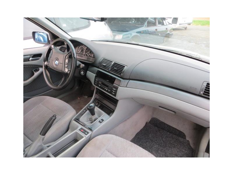 bmw  320 del año 1998