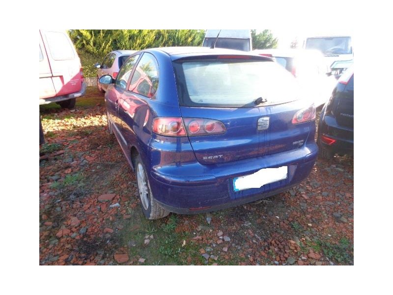 seat ibiza del año 2002
