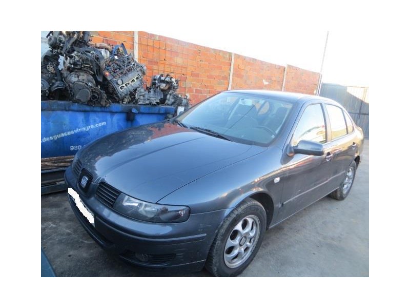 seat toledo del año 2001
