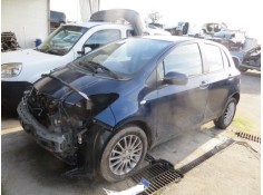toyota yaris del año 2010 2