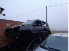 renault clio del año 2003